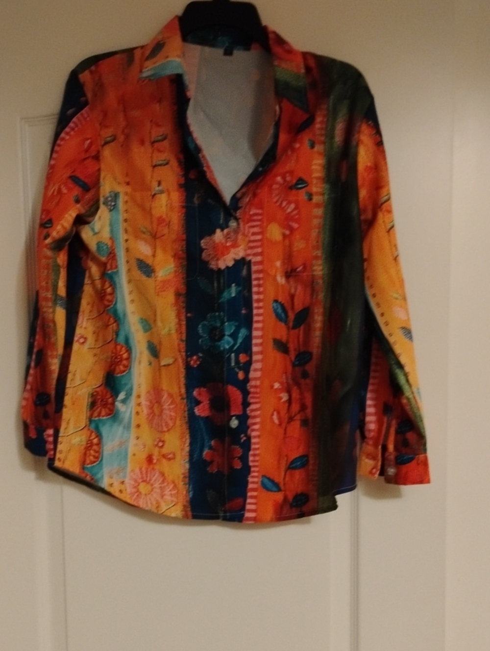 Women's Multicolor Floral Button-Down Shirt - Orange & Teal